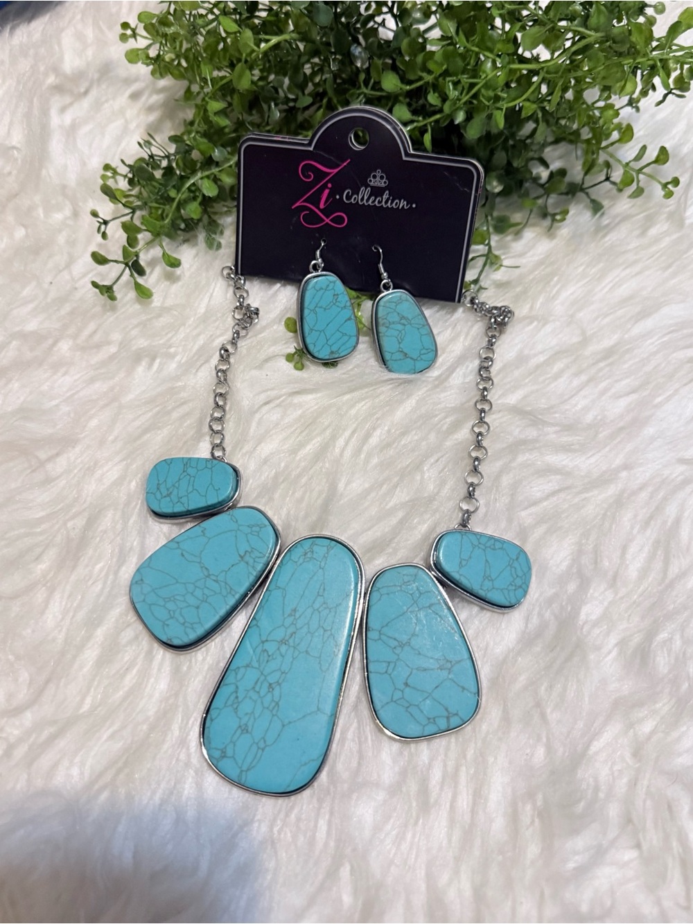 paparazzi Turquoise Stone Bib Necklace with Matching Earrings